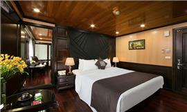 La Regina Royal Noble Suite